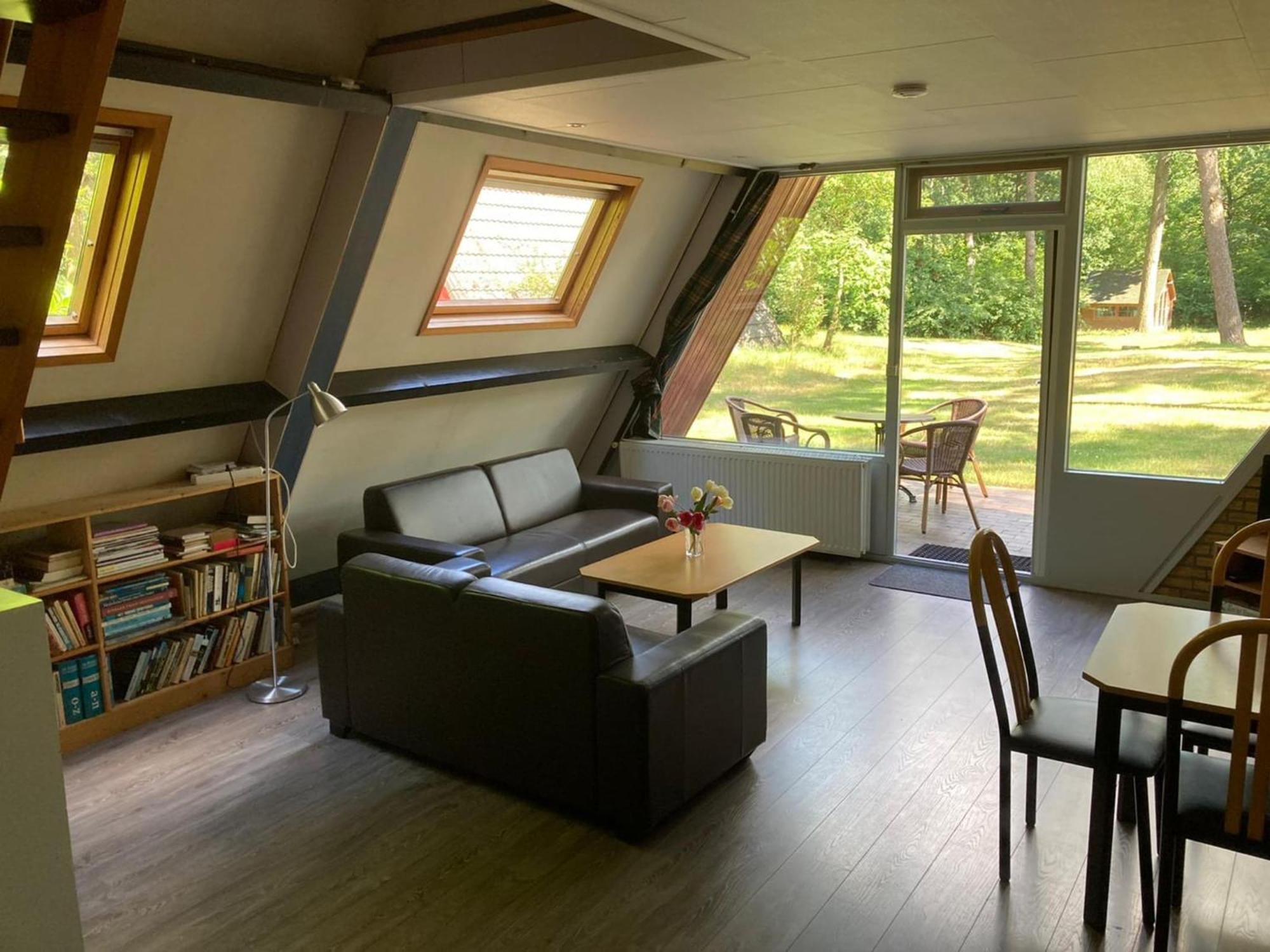 Modern Holiday Home In Stramproy In The Forest 外观 照片